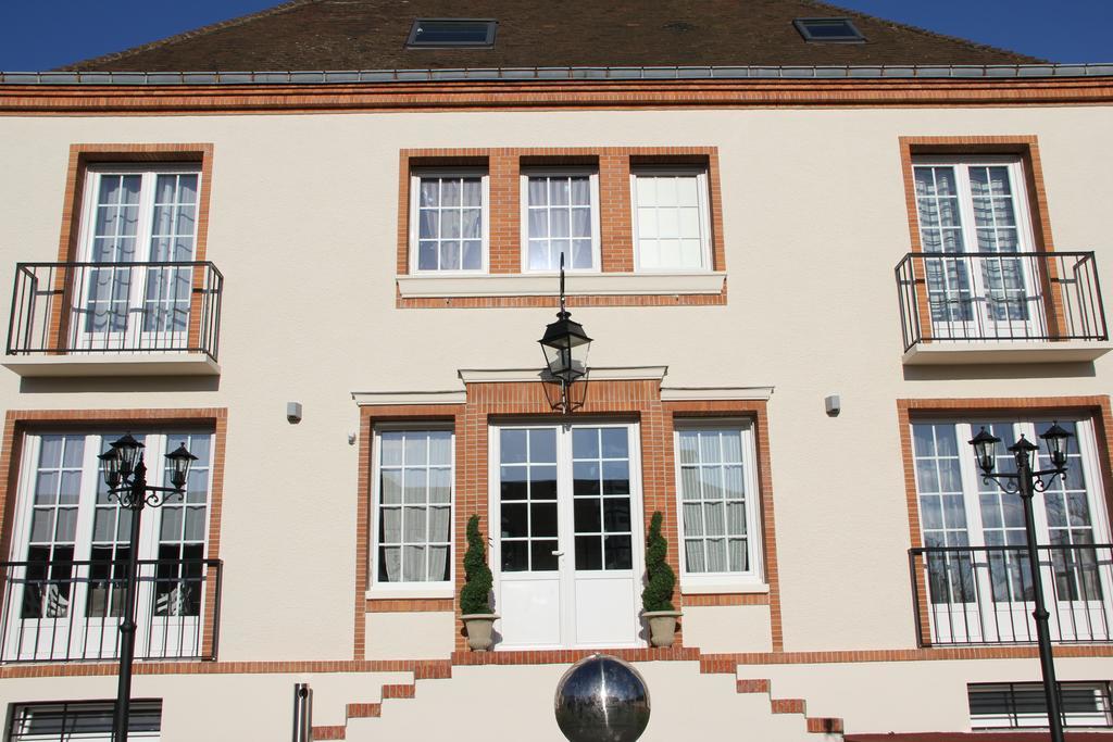 Villa Louis Victor Dizy ภายนอก รูปภาพ