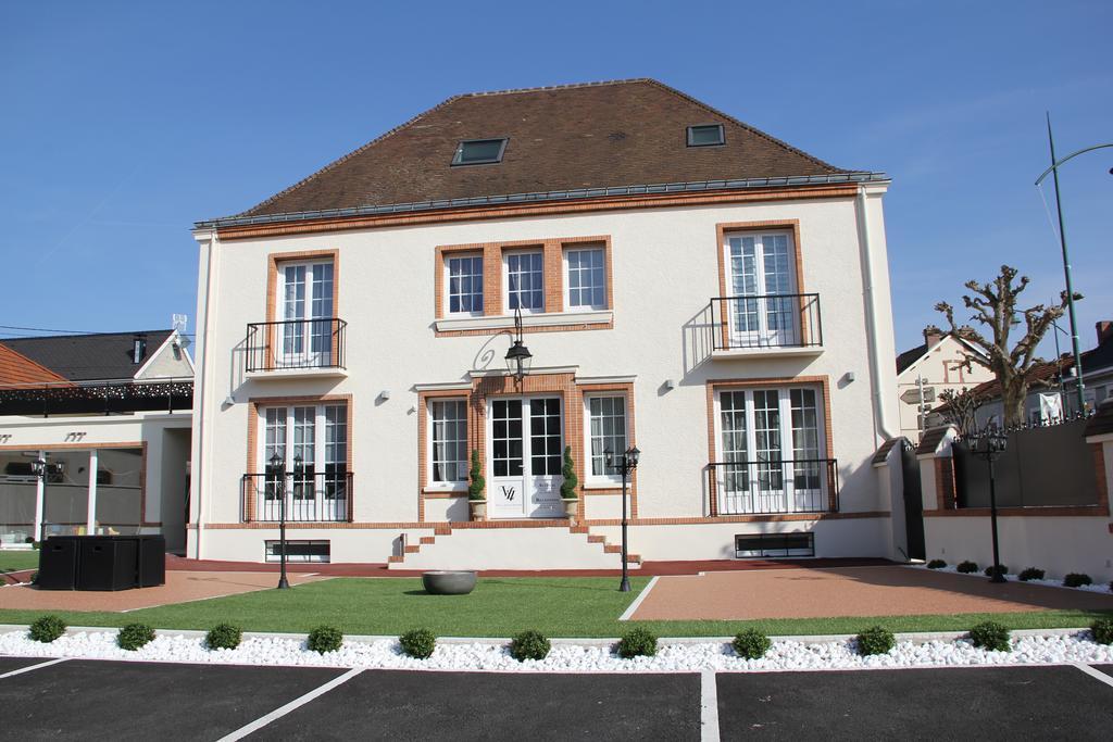 Villa Louis Victor Dizy ภายนอก รูปภาพ